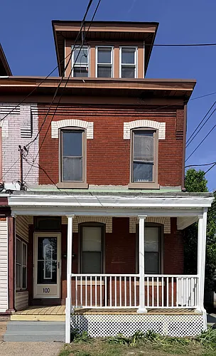 100 N Johnston Ave Photo 1