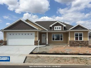 529 Pebblestone Cir, Hobart, WI 54155