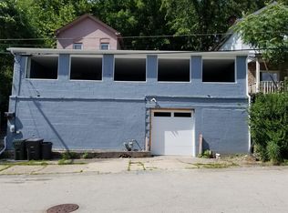 719 Valley St, Oakmont, PA