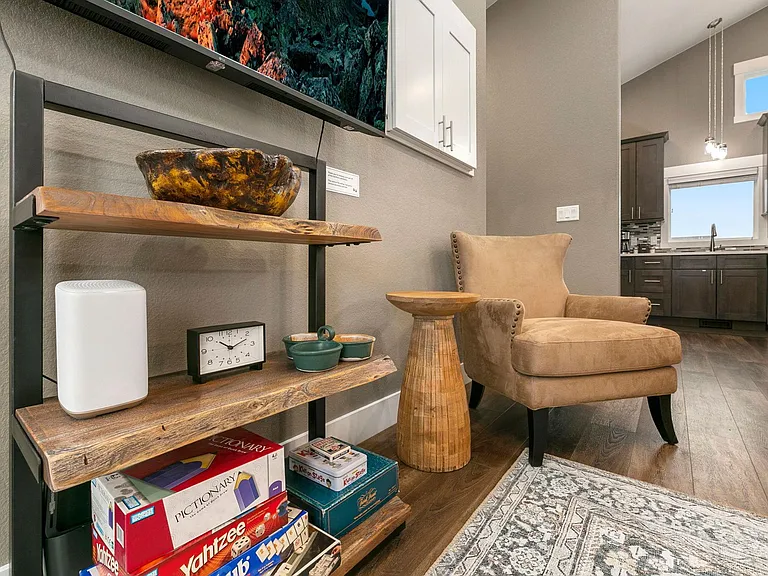 415 Mason Ct #6 — Photo 7