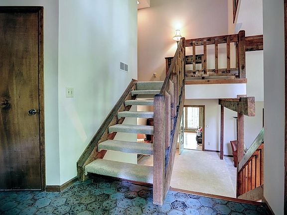 4th image of 3077 Sycamore Ln