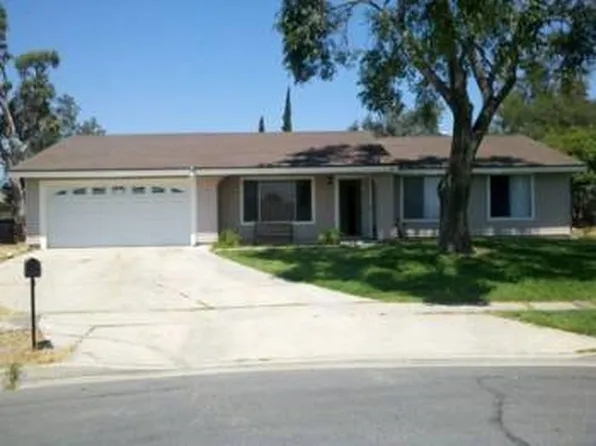 17540 San Jacinto Ct, Fontana, CA 92336