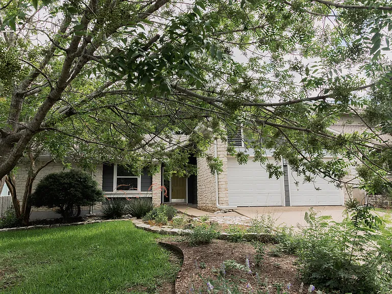 2413 Wood Chase Trl — Photo 3