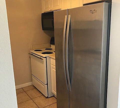 4th image of 321 Oak Rose Ln APT 204