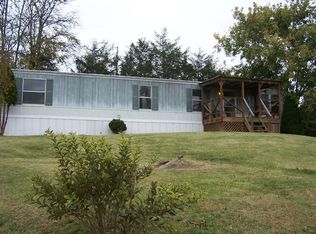 385 Cedar Glen Rd, Bybee, TN 37713