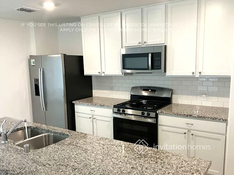 4036 Mountain Meadow Rd — Photo 5