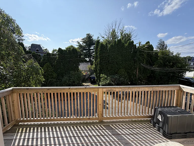 9 Castle St #B — Photo 23