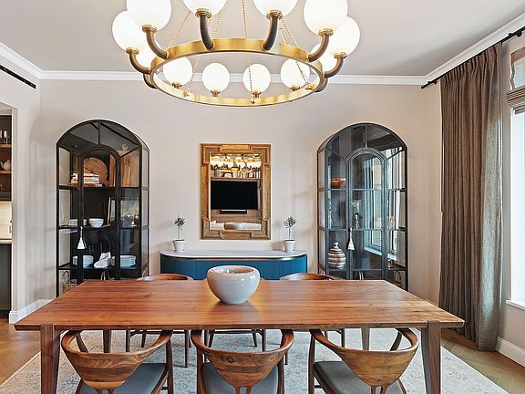 4th image of 250 W 81st St #10B