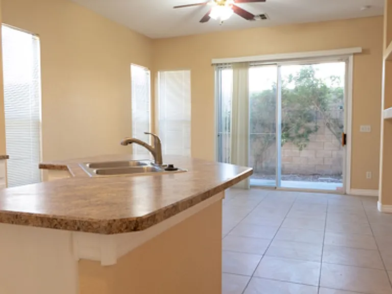 9205 Guggenheim Ct — Photo 6
