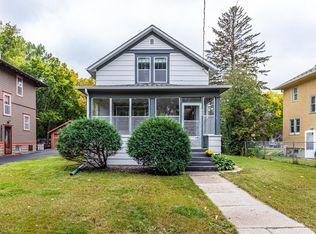 805 11th St S, Fargo, ND 58103