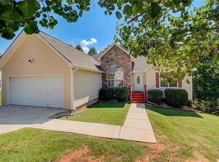 4398 Lodgeview Pl, Douglasville, GA 30135