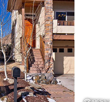 2nd image of 169 Roosevelt Ave