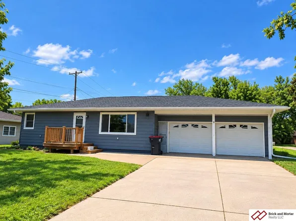 1000 N 18th St, Beatrice, NE 68310