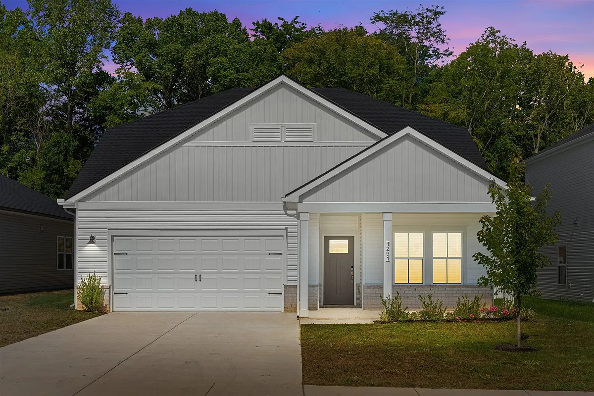 Building Photo - 1291 Bluffton Cir