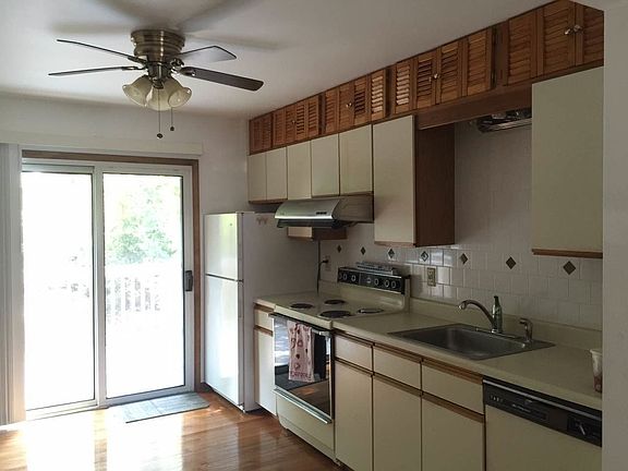 4th image of 25C Pine Ln