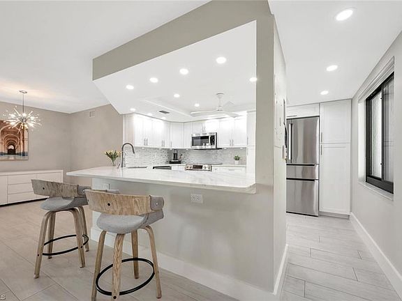 5th image of 607 Beachwalk CIR #K-102