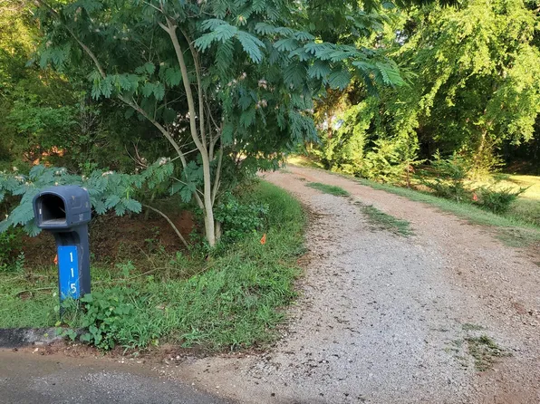 115 Burnside Ct, Clover, SC 29710