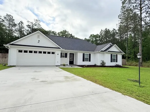 73 Chase Cir, Tifton, GA 31793