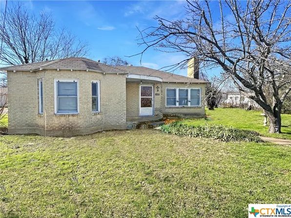 1915 S Wall St, Belton, TX 76513