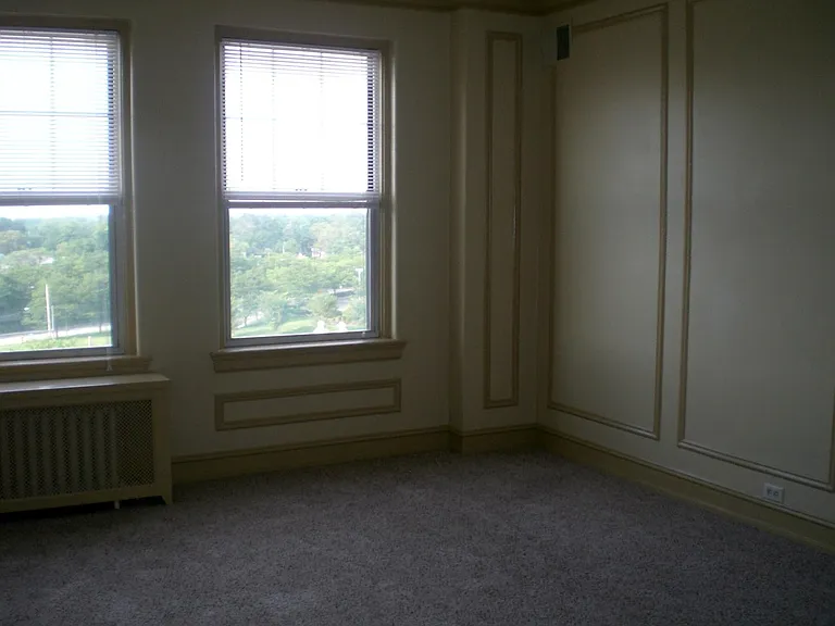 Park Lane Residences — Photo 11