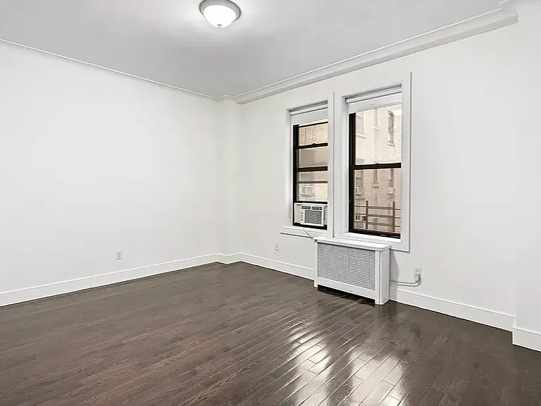 15 W 55th St #4B — Photo 11