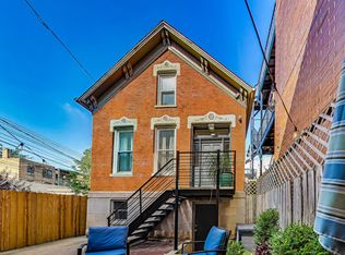 918 N Winchester Ave APT 4, Chicago, IL 60622