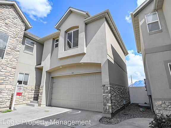 3rd image of 1586 W Wynview Ln