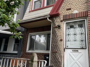 4727 Vista St, Philadelphia, PA 19136