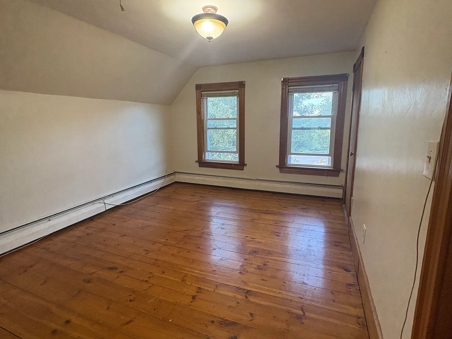 1 bed, 650 sqft, $1,800 — Photo 4