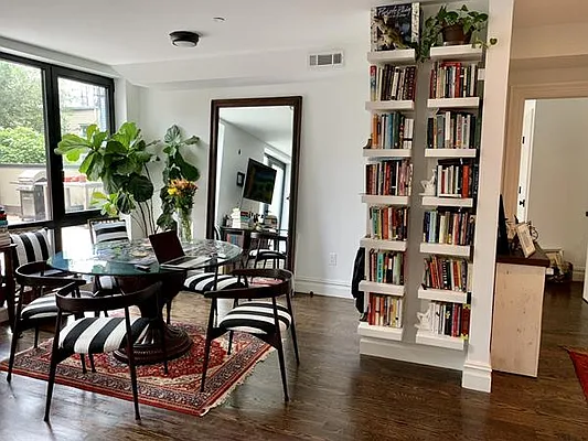 Rented by Triumph Property Group | media 27