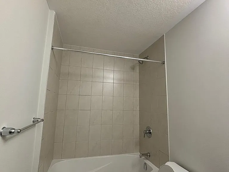 16 Urbane Blvd — Photo 24