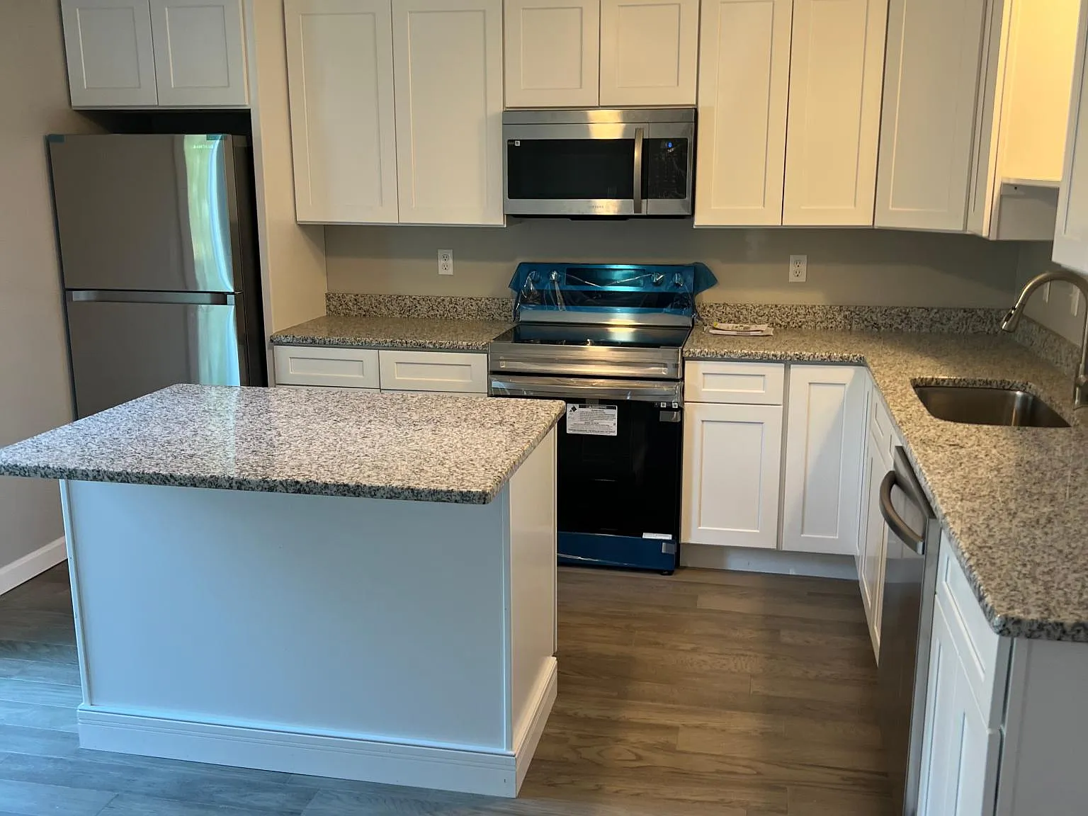 125 N Washington St — Photo 3
