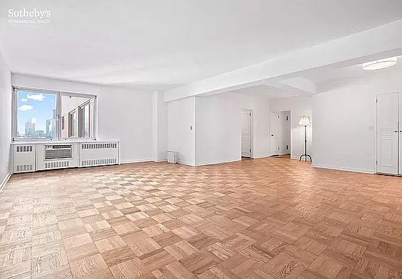 2nd image of 25 Sutton Pl S APT 16L