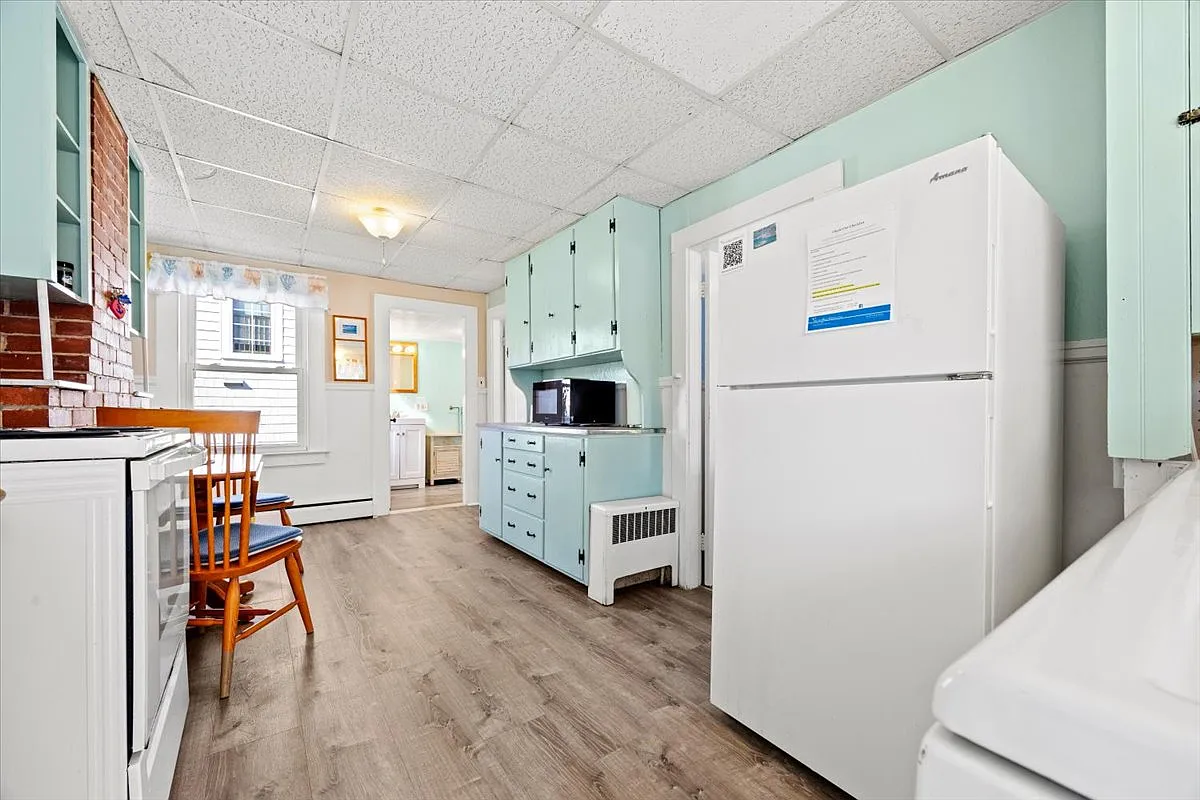 2 bed, 927 sqft, $2,400 — Photo 4