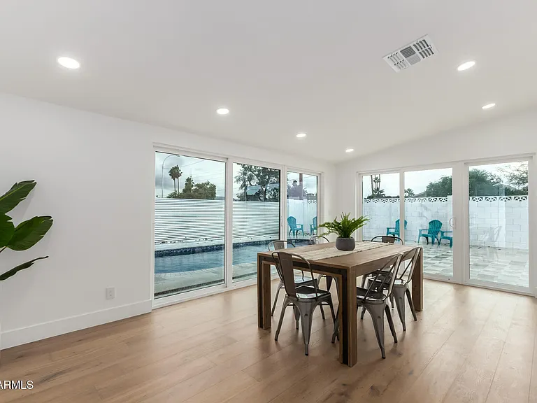 8401 E San Miguel Ave — Photo 5