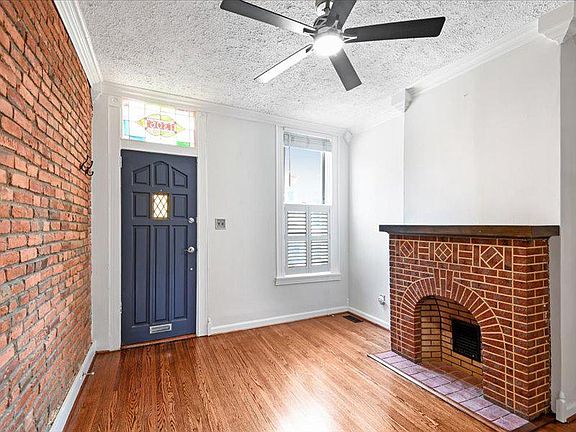 2nd image of 1306 Marshall St