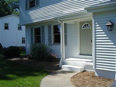3rd image of 4562 Deopham Green Dr