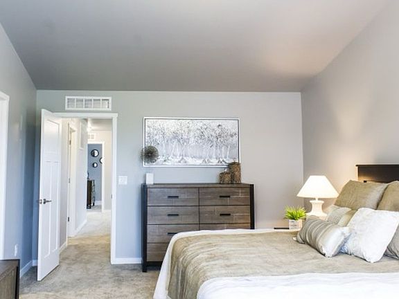 4th image of 17842 Violet Dr