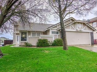 8261 Devon Hill Ct, Sacramento, CA 95828