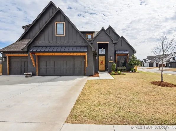 12817 S 7th St, Jenks, OK 74037