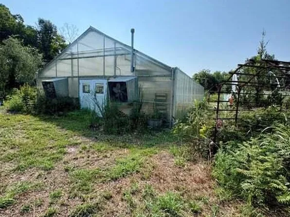 18284 Two Gazelle Dr #B, Neosho, MO 64850