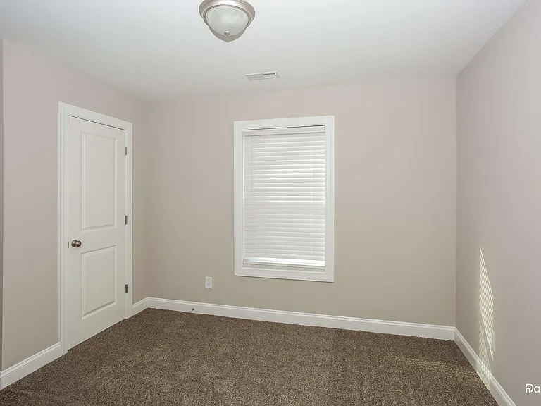 222 Arey Ave — Photo 8