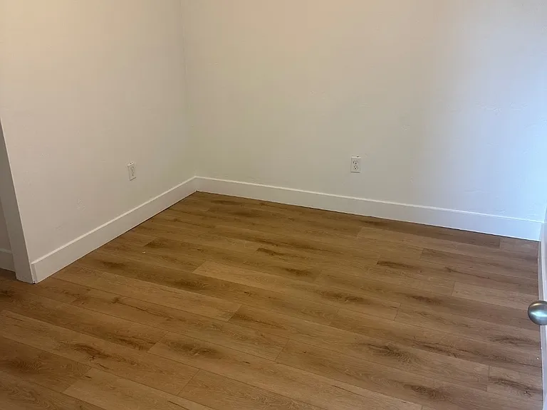 10465 S Larkspur Dr — Photo 10