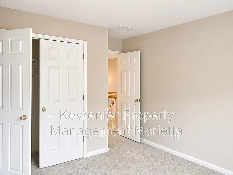 2220 Rosemoore Walk — Photo 16