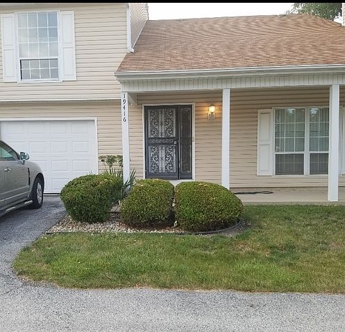 1st image of 19416 Elm Dr
