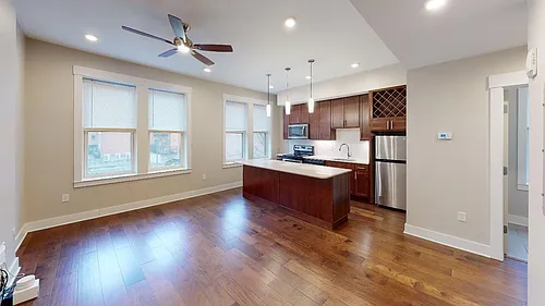 1211 Broadway St #1 Photo 1