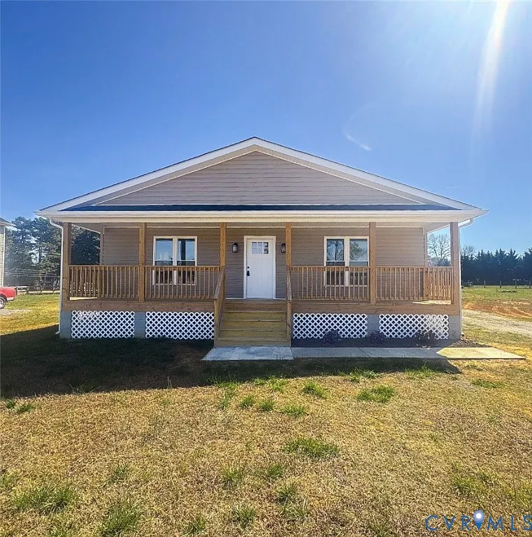 121 Pine Haven St photo 1