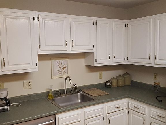 Fully appointed kitchen
