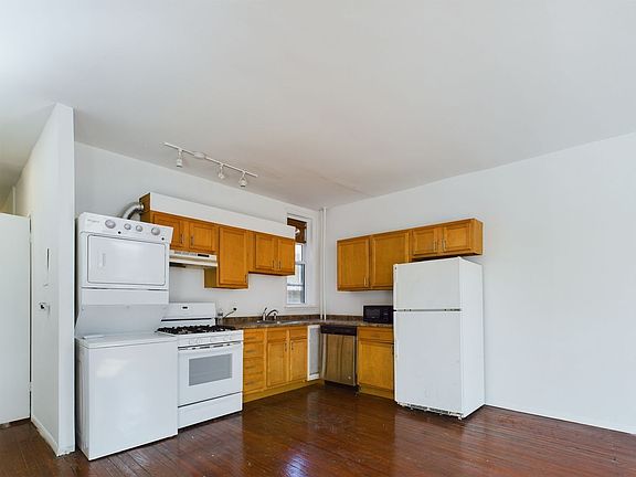 5th image of 721 Bainbridge St Floor 2
