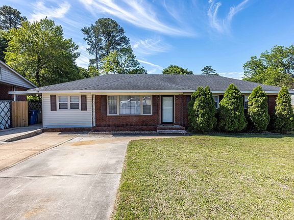 3rd image of 4048 Arrel Dr